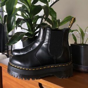 Dr Marten Platform Chelsea 2976